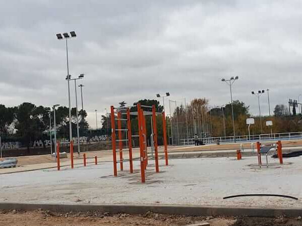 instalacion deportiva barrio aeropuerto barajas 14 600x450 - Instalación deportiva Barrio Aeropuerto - Barajas