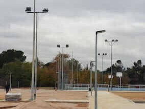 instalacion deportiva barrio aeropuerto barajas 284x213 - Instalación deportiva Barrio Aeropuerto - Barajas