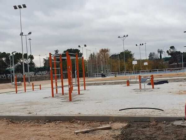 instalacion deportiva barrio aeropuerto barajas 9 600x450 - Instalación deportiva Barrio Aeropuerto - Barajas